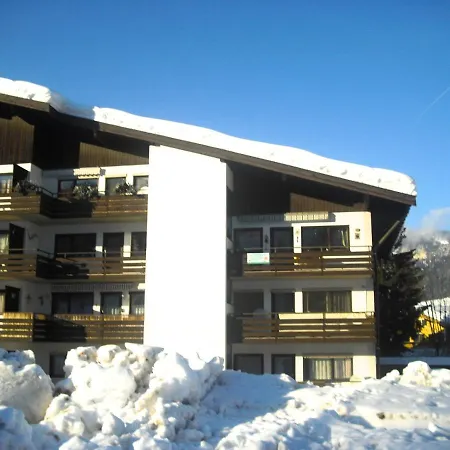 アパート Gyarmaty