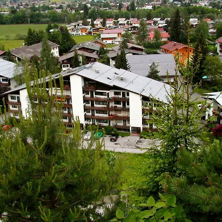 アパート Gyarmaty